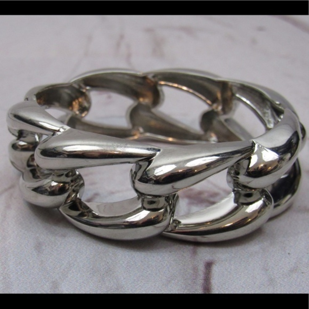 Links silver bracelet